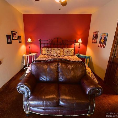Lazy T Bed And Breakfast เฟรเดอริกส์เบิร์ก ภายนอก รูปภาพ